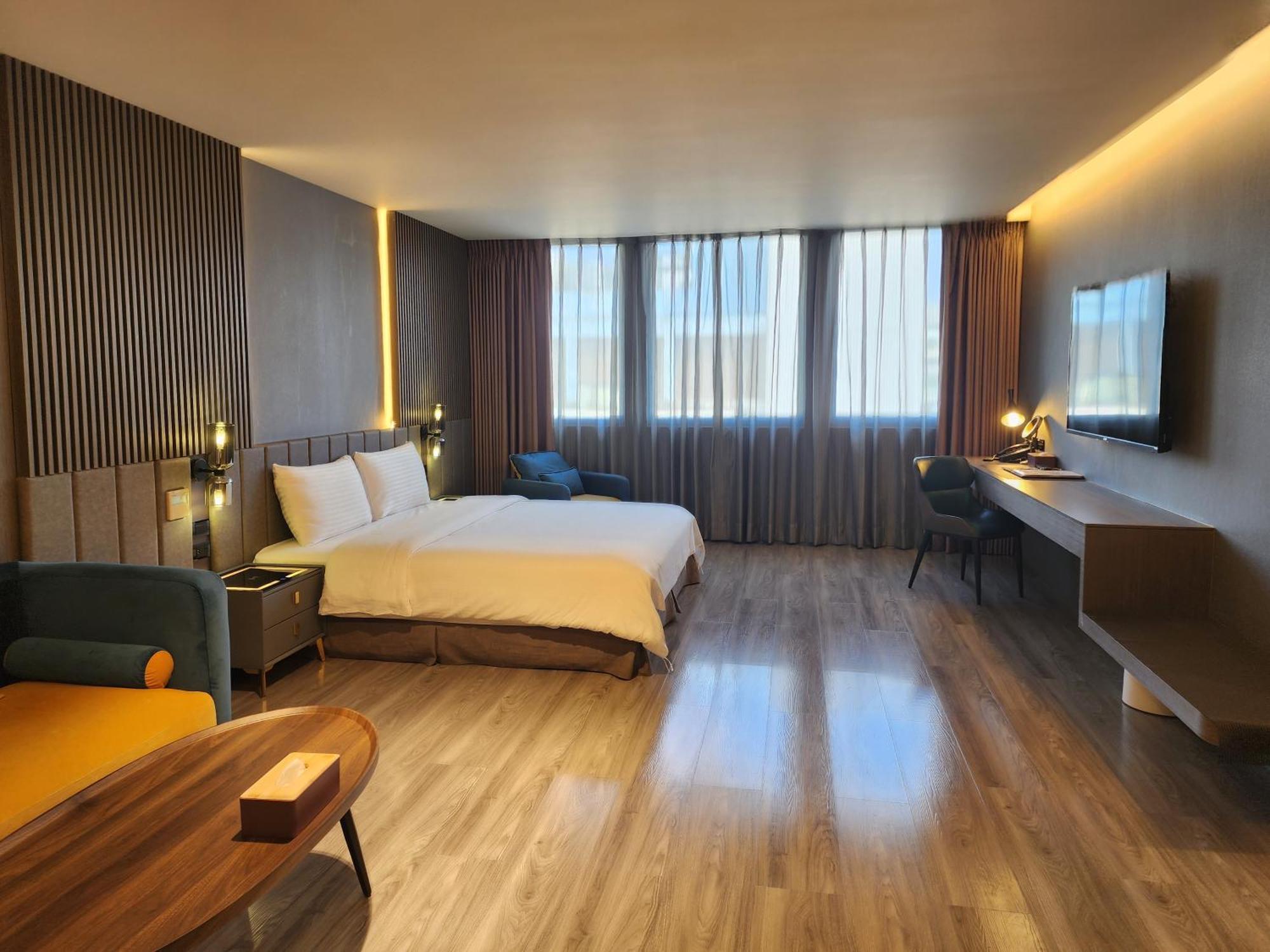 Hualien Pink Corner Hotel Exterior photo